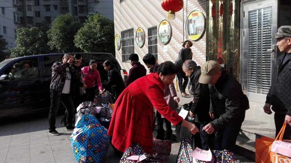株洲中院：捐献一份情 温暖一寒冬